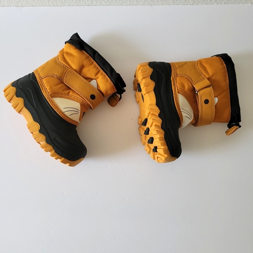 Cat and Jack  Kids Winter Fox Thermolite Boots - Picture 3 of 10
